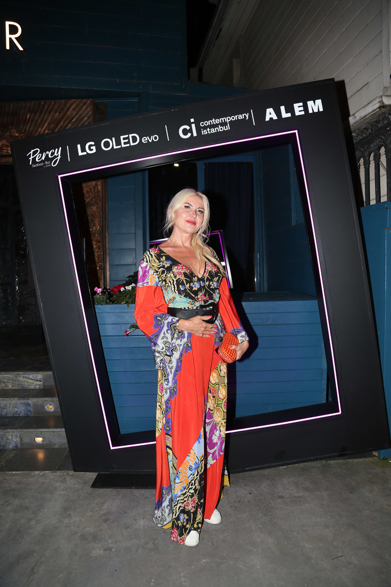 ALEM x LG Türkiye “What Collectors Collect” Sergi Daveti