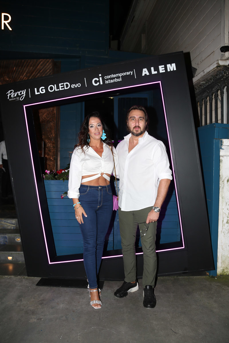ALEM x LG Türkiye “What Collectors Collect” Sergi Daveti