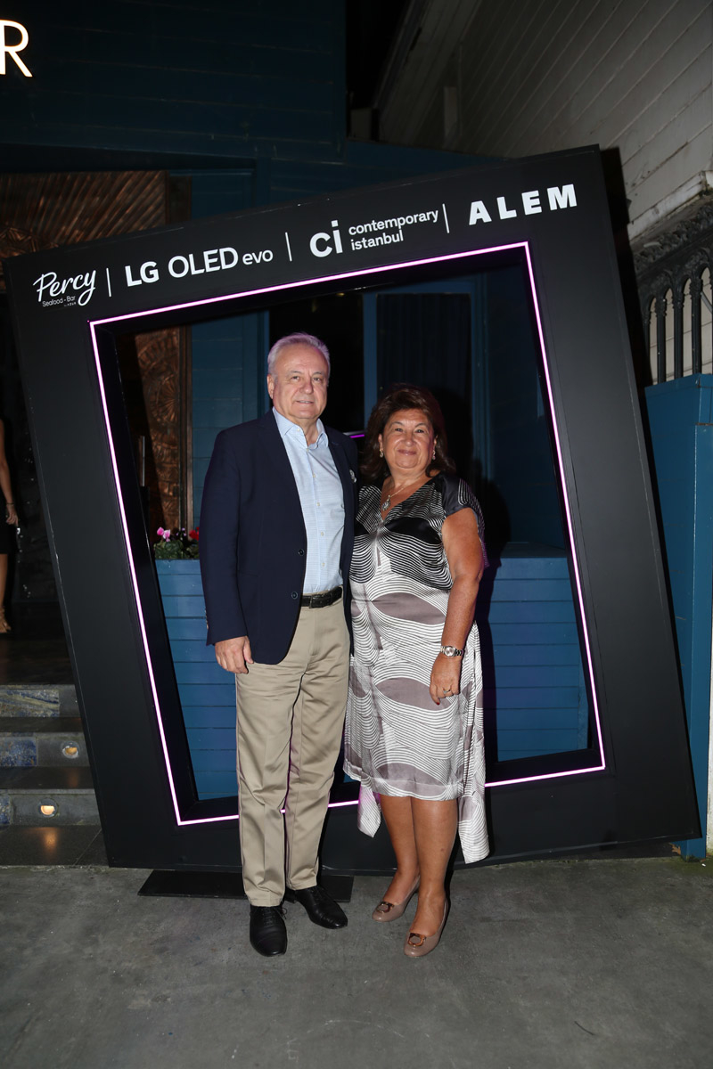 ALEM x LG Türkiye “What Collectors Collect” Sergi Daveti