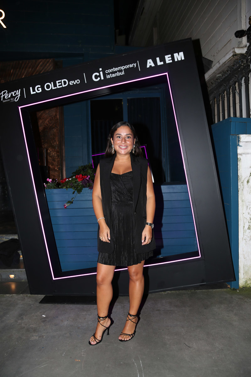 ALEM x LG Türkiye “What Collectors Collect” Sergi Daveti