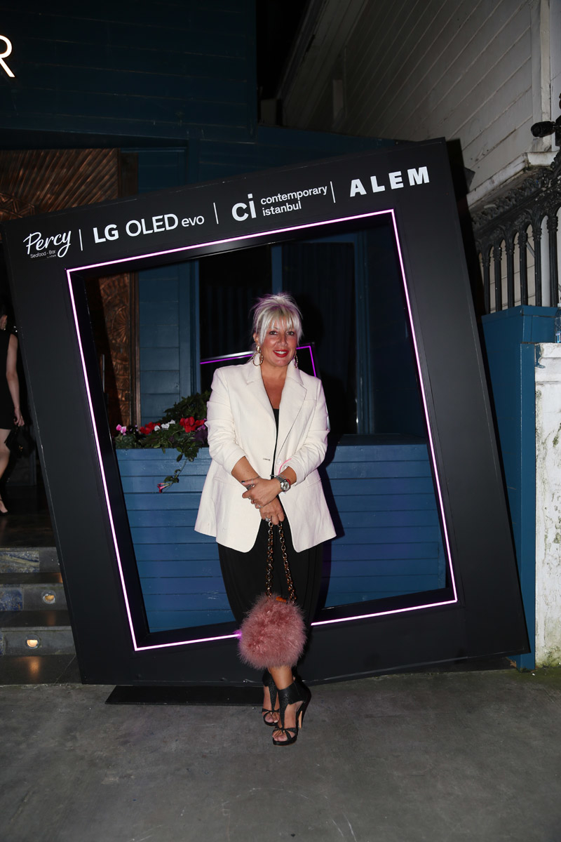 ALEM x LG Türkiye “What Collectors Collect” Sergi Daveti