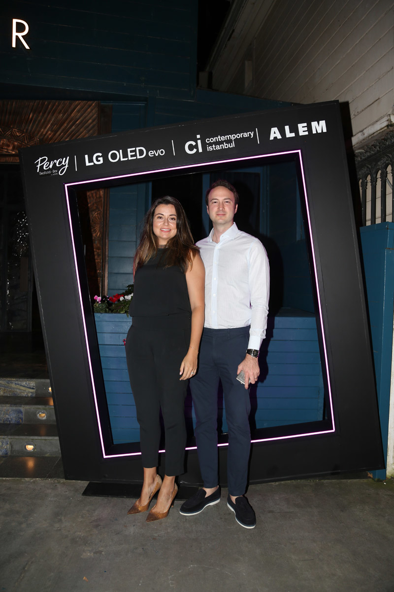 ALEM x LG Türkiye “What Collectors Collect” Sergi Daveti