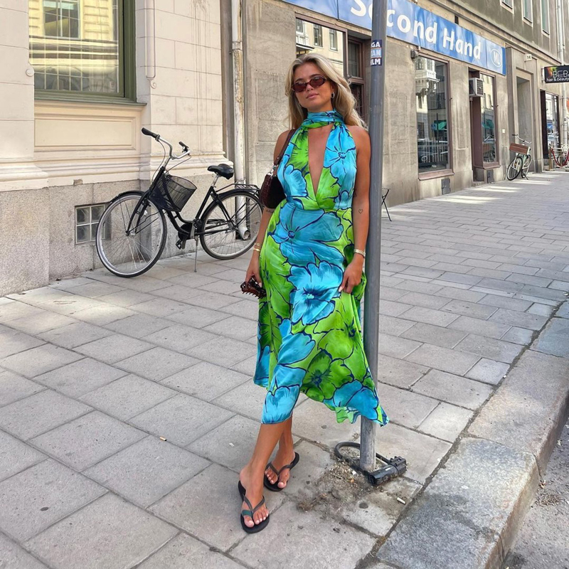 Sonbahar Mevsimi İçin En İyi 10 Midi Elbise