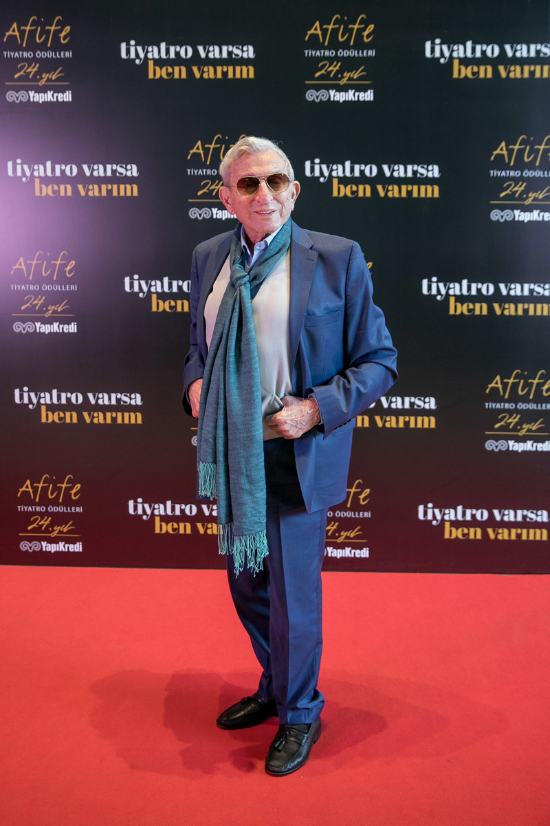 24. Yapı Kredi Afife Tiyatro Ödülleri Daveti