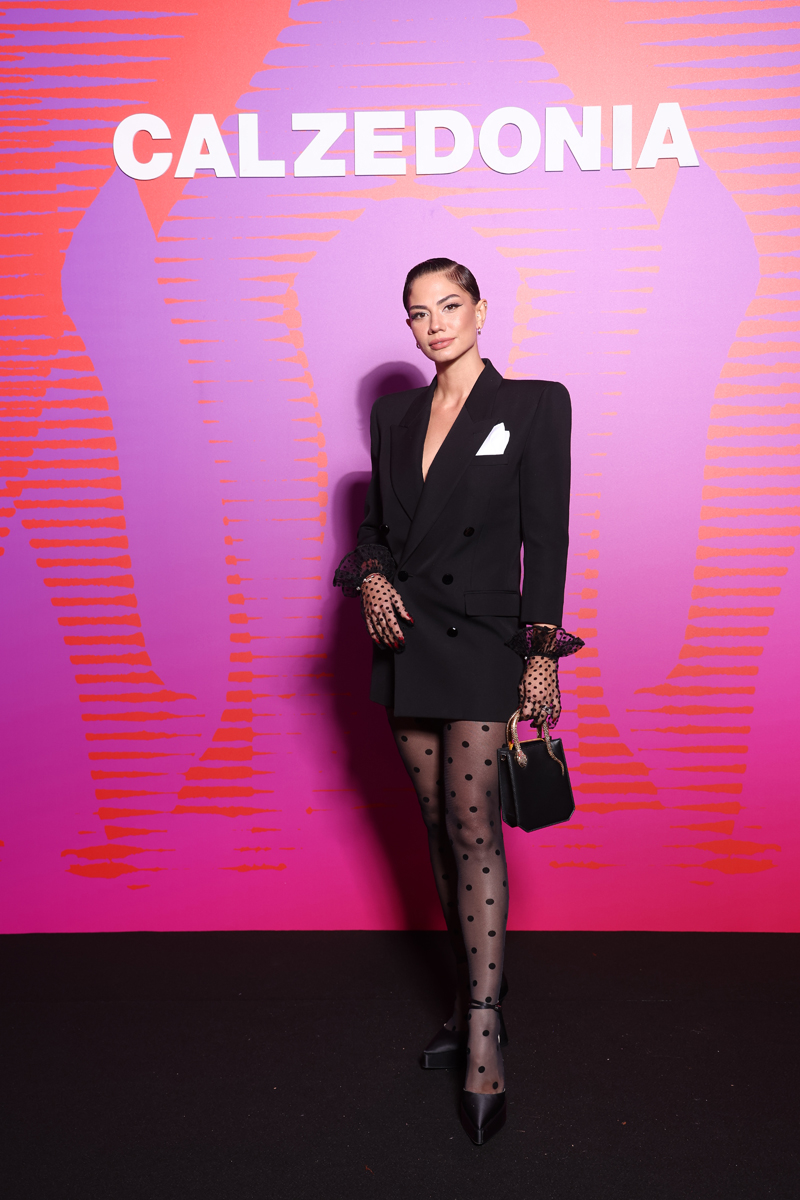 Calzedonia'nın Paris'te Calzedomania Daveti