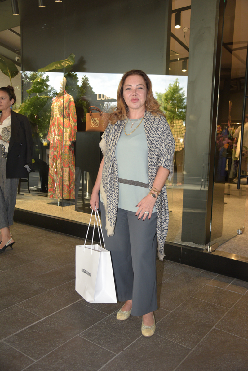 LUISAVIAROMA Pop-Up Mağazası Açılış Daveti