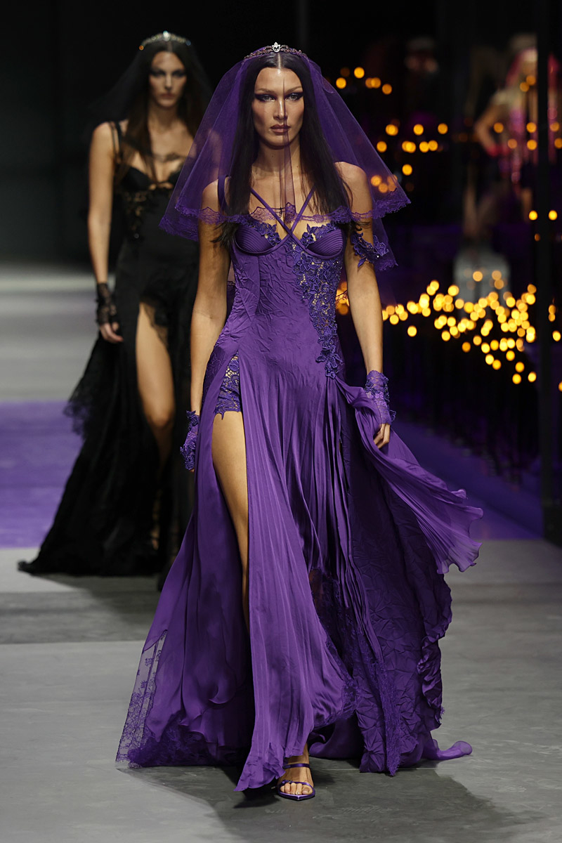 Moda Dünyasından İlhamla Cadılar Bayramı Kostümleri