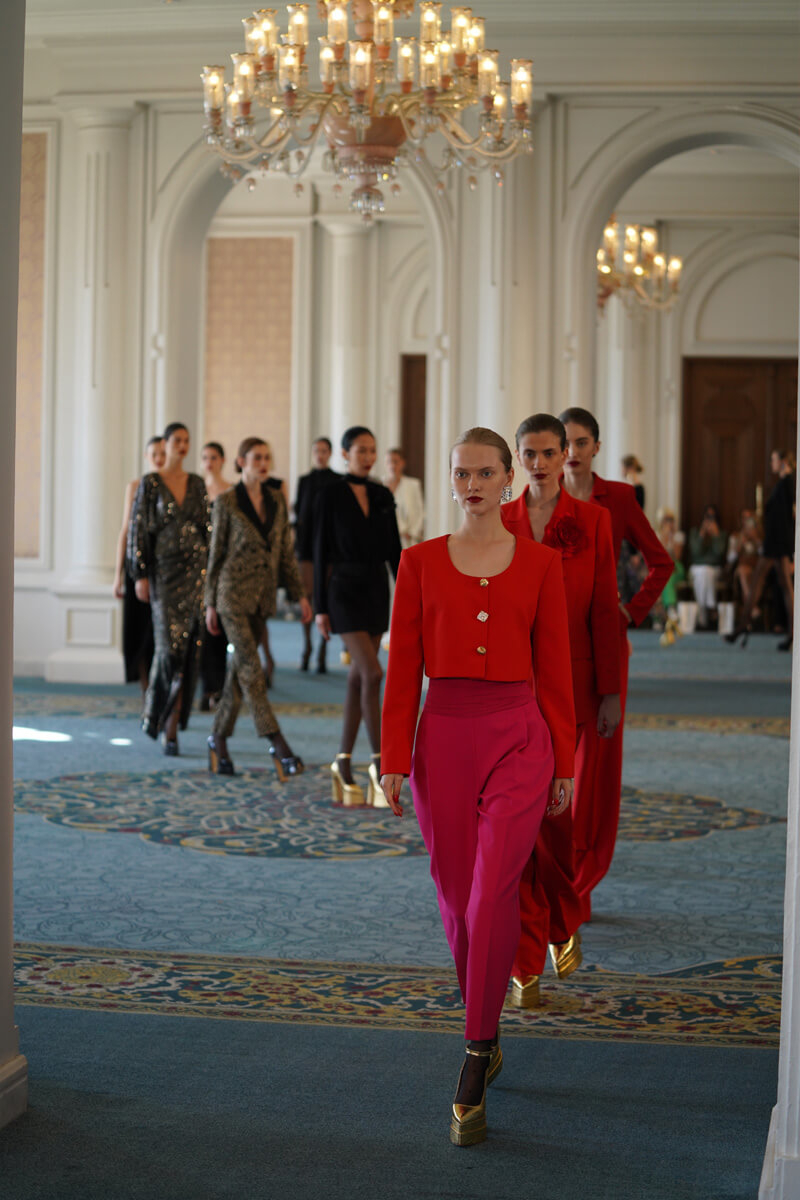 adL Night Zoom x Mert Aslan Daveti