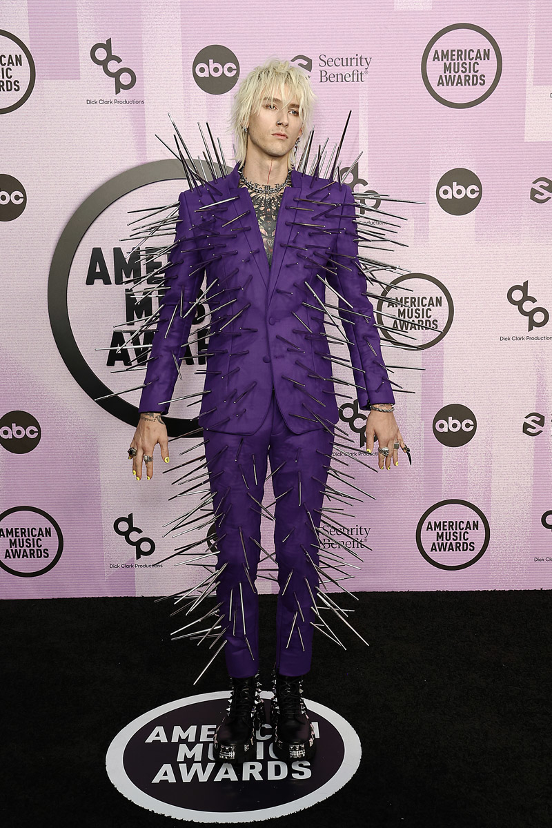 2022 Amerikan Müzik Ödülleri: Kazananlar ve Kırmızı Halı