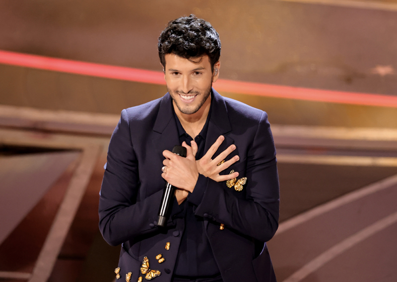 2022 Amerikan Müzik Ödülleri: Kazananlar ve Kırmızı Halı