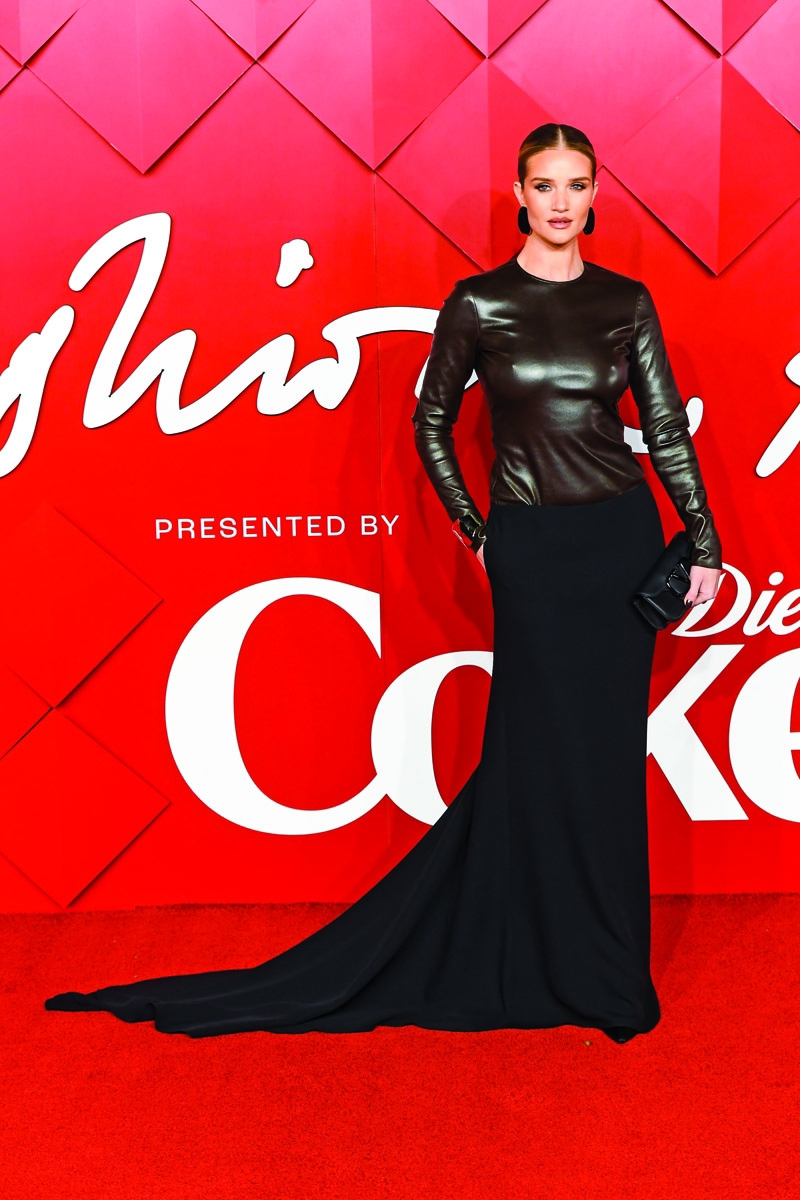 Fashion Awards En İyi Kırmızı Halı Stilleri