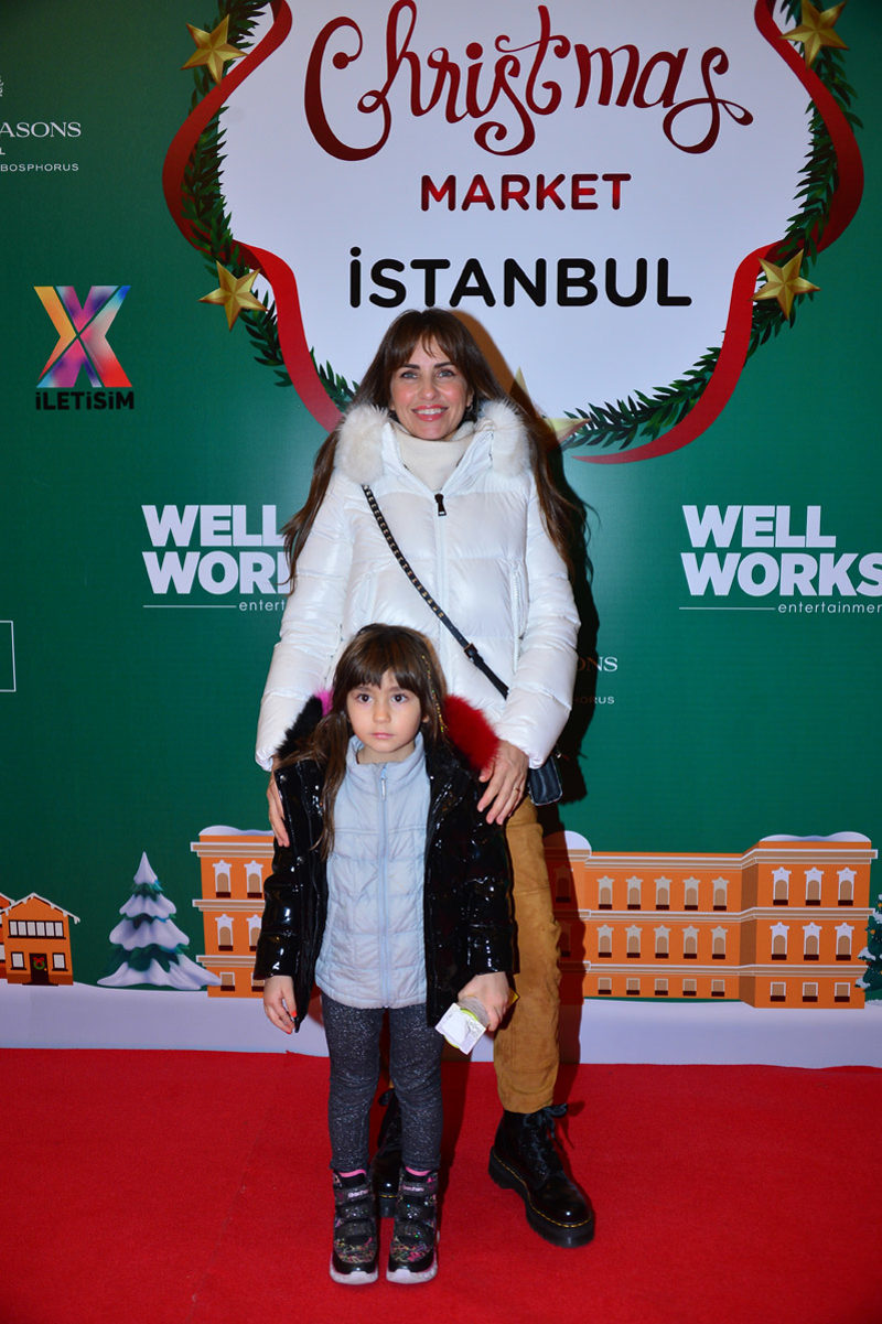 Four Seasons Bosphorus'tan ‘Christmas Market' Daveti