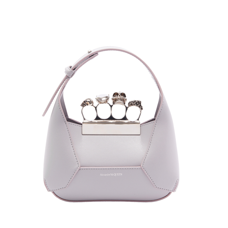 Mücevher Tutkunlarına 2022 Yılbaşı Hediye Önerileri