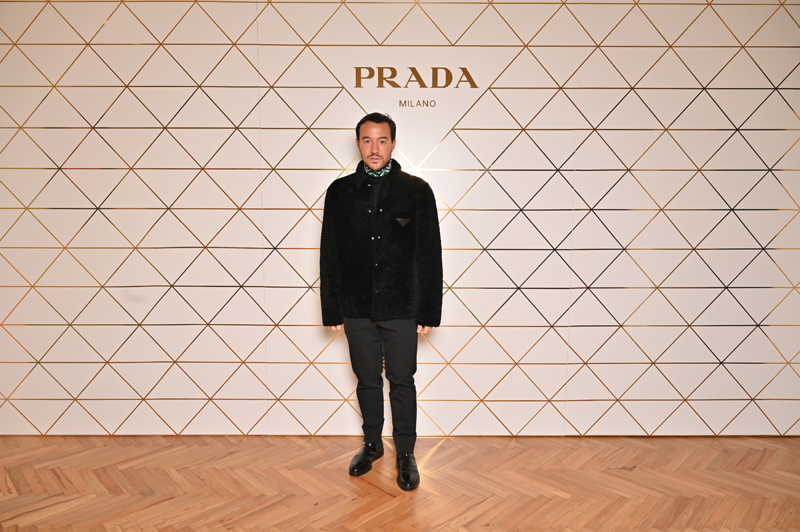 Prada Yeni Yıl Daveti