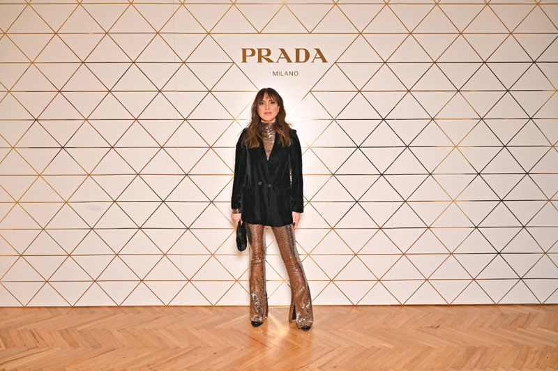 Prada Yeni Yıl Daveti