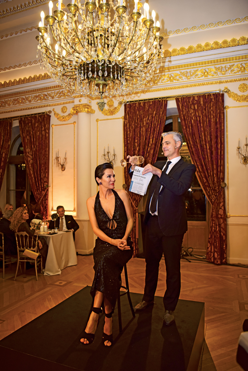 Fransız Sarayı'nda Kutlama