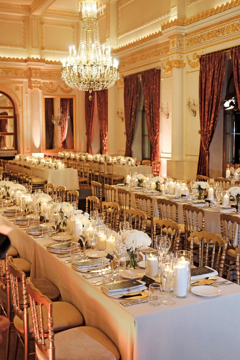 Fransız Sarayı'nda Kutlama