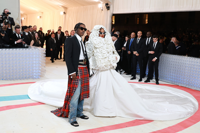MET Gala 2023'ün En İyi Kırmızı Halı Görünümleri