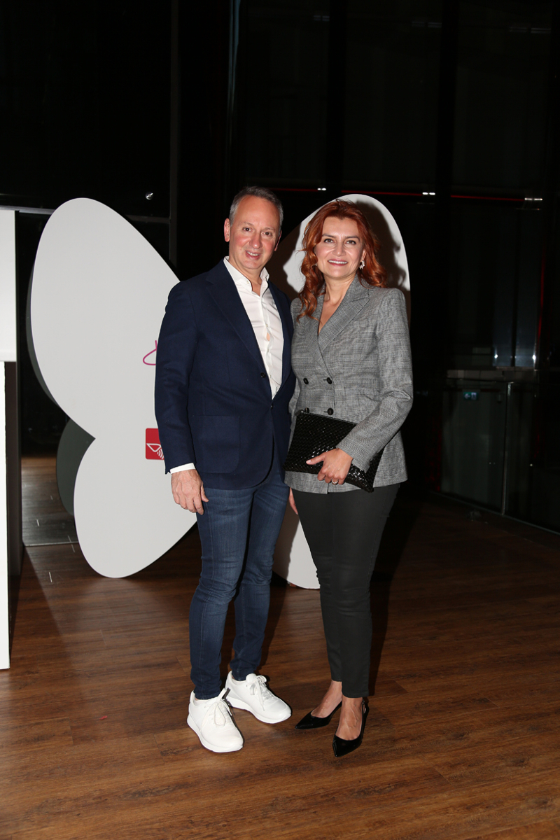 Karim Rashid x Kelebek Mobilya Daveti