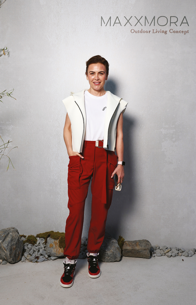 Maxxmora Daveti