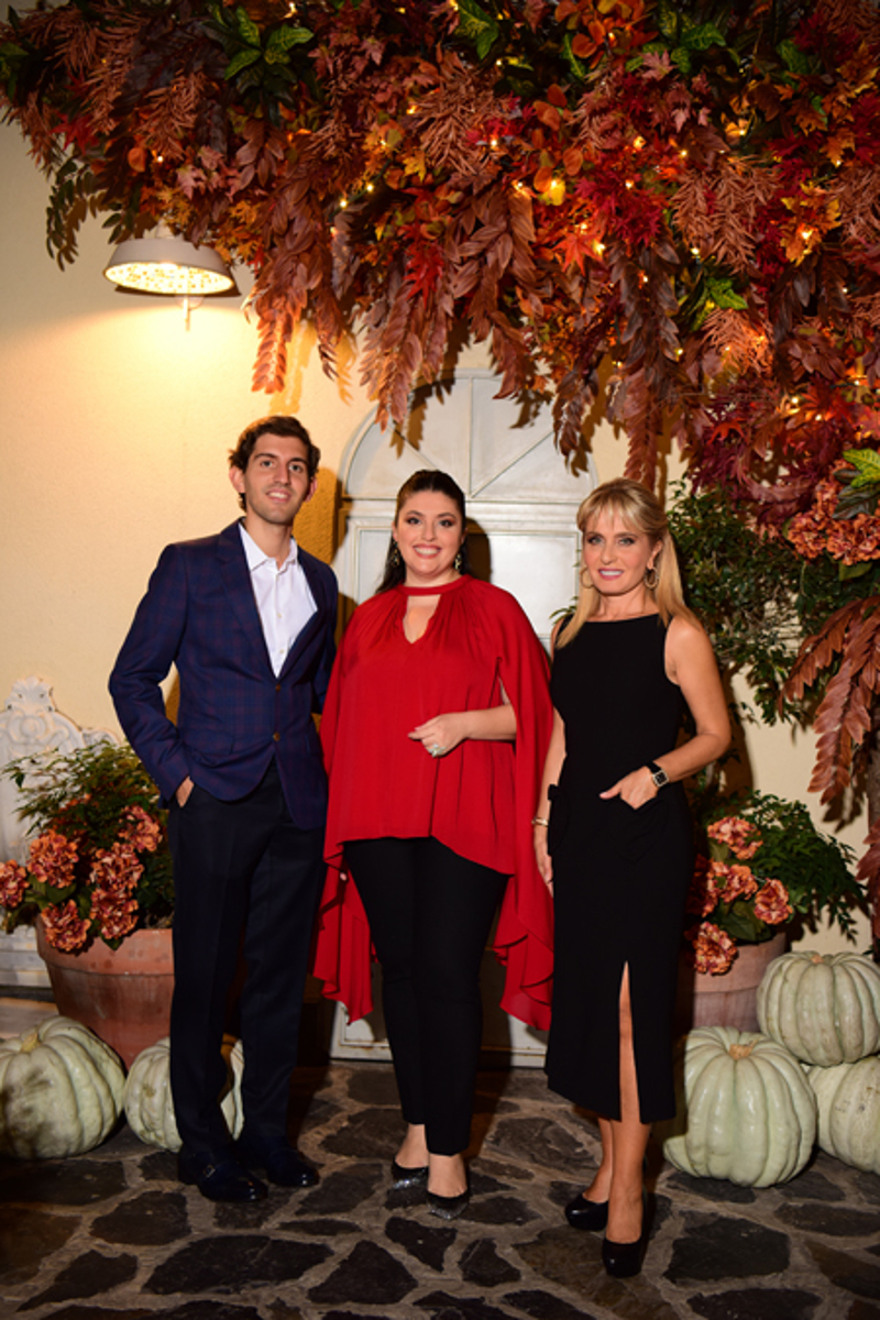 Ecole St. Pierre Hotel Yıl Dönümü Daveti