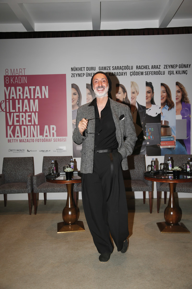“Yaratan ve İlham Veren Kadınlar” Sergi Daveti