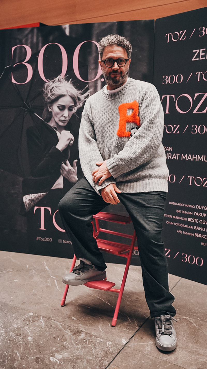 “Toz” Oyununun 300. Sahne Kutlaması