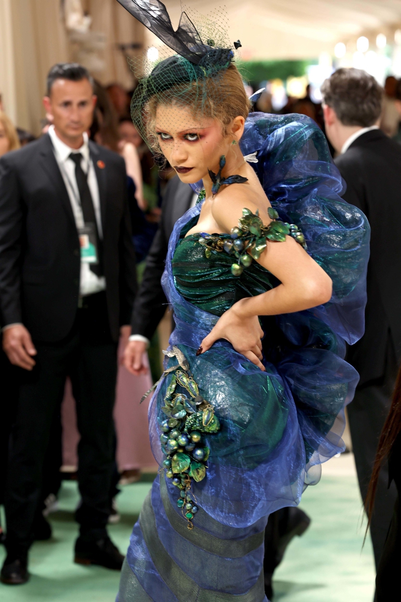 2024 MET Gala'nın En İyi Saç ve Makyaj Görünümleri