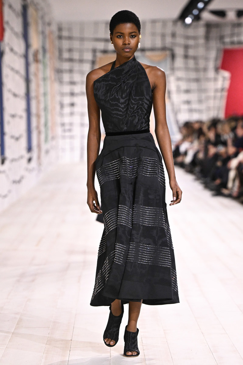 Paris Haute Couture İlkbahar/Yaz 2024 Koleksiyonları