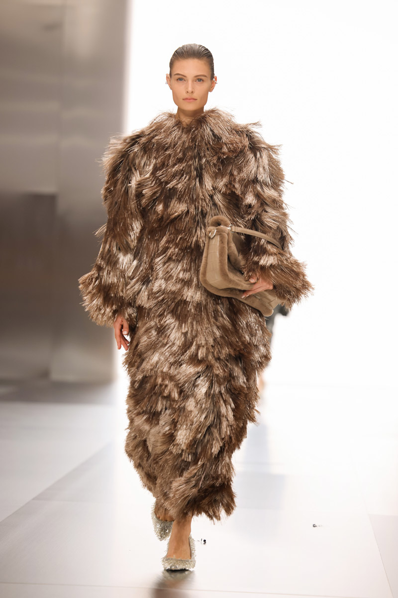 Paris Haute Couture İlkbahar/Yaz 2024 Koleksiyonları