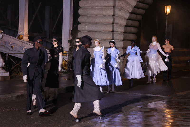 Paris Haute Couture İlkbahar/Yaz 2024 Koleksiyonları