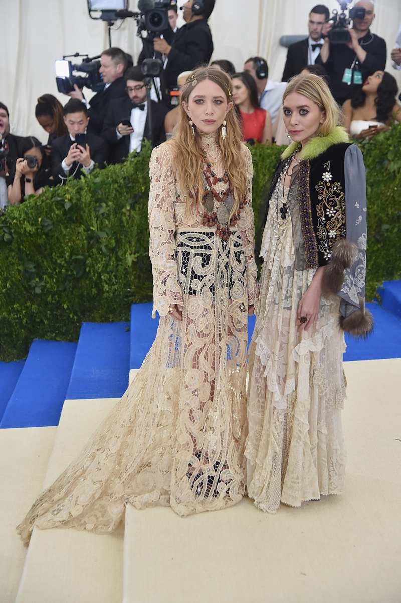 Mary-Kate Olsen'ın En İyi Kırmızı Halı Görünümleri
