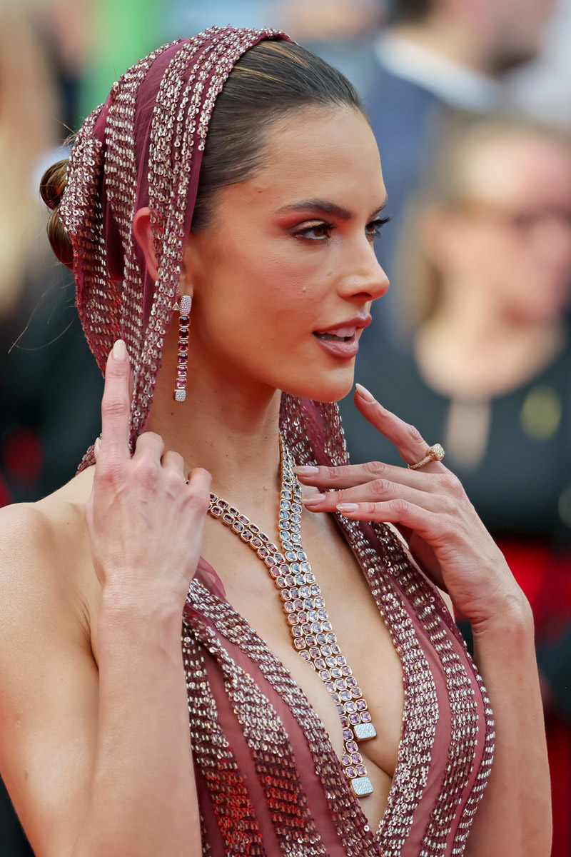 Cannes Film Festivali En İyi Güzellik Görünümleri