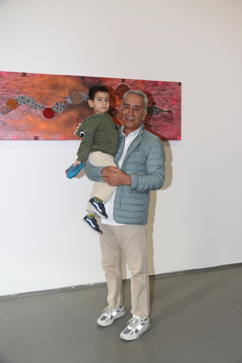 Hüsamettin Koçan "Gölgenin Arkasındaki" Sergisi 