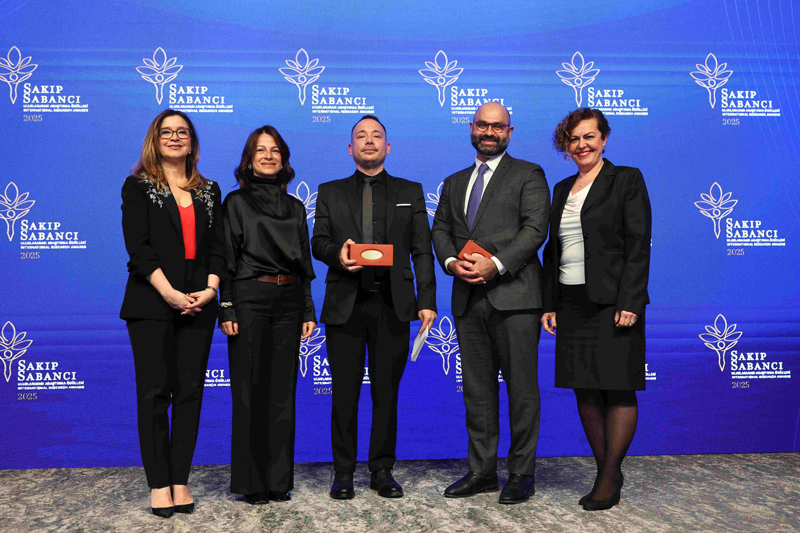 Sakıp Sabancı'nın Mirası 20. Yılında "Araştırma Ödülleri" ile Yaşatıldı