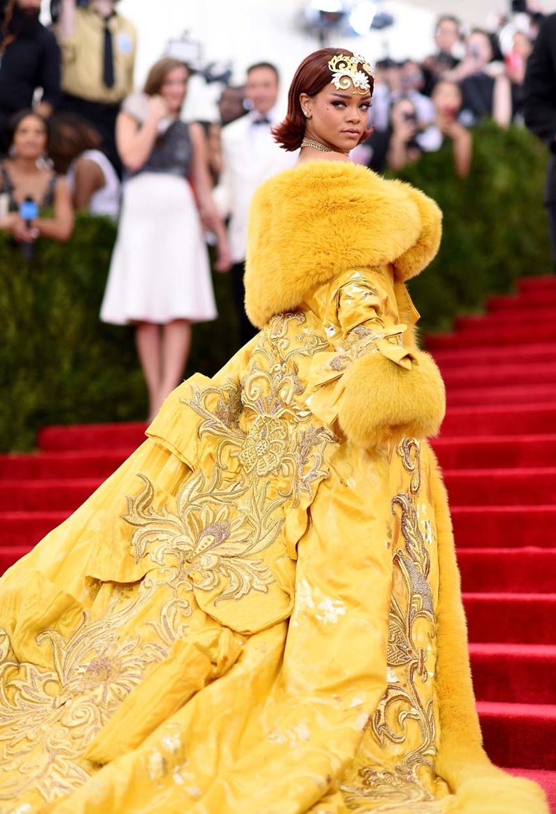 Rihanna'nın En İkonik 10 Met Gala Görünümü