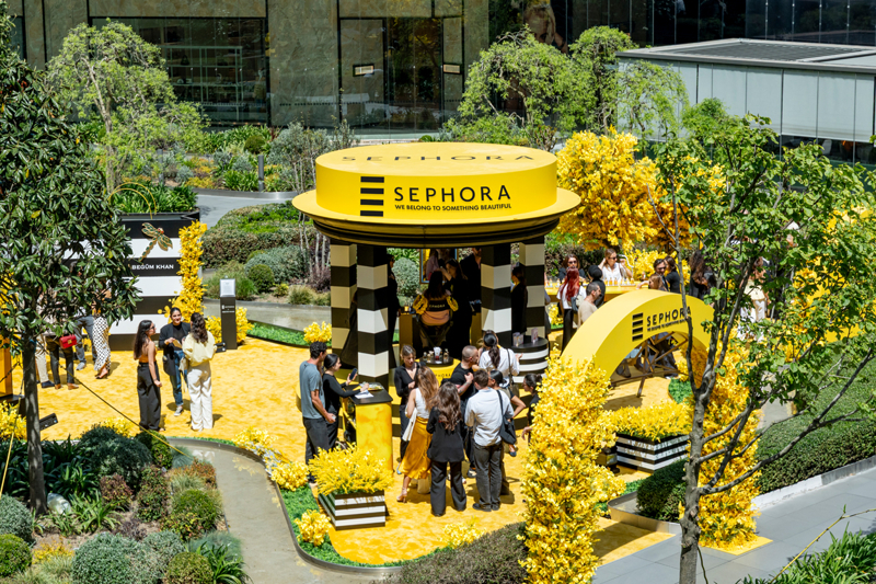 Begüm Khan ve Sephora Anneler Günü'nü Kutladı