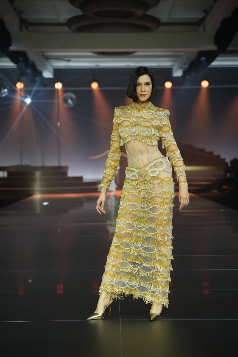 Hakaan Yıldırım'dan Duygulara Dokunan Bir Moda Anlatısı