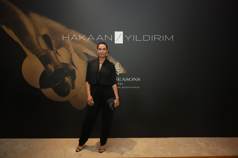 Hakaan Yıldırım'dan Duygulara Dokunan Bir Moda Anlatısı