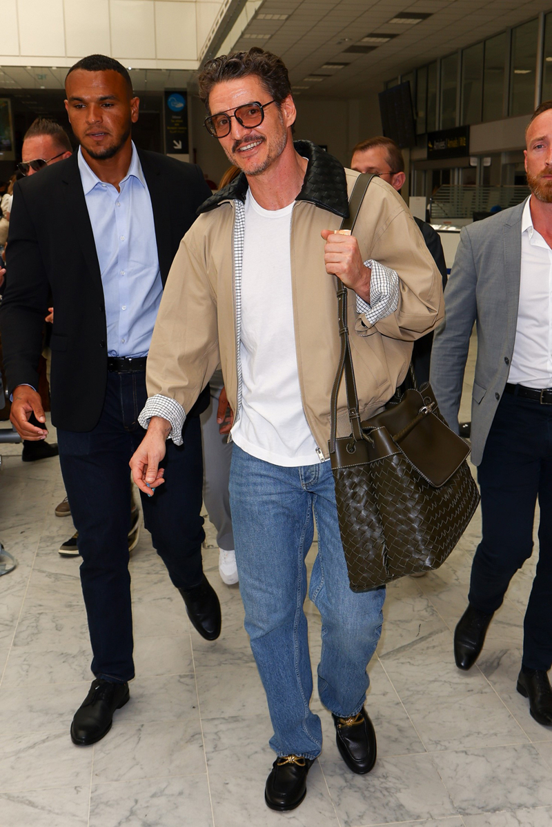 Pedro Pascal'ın En İkonik Moda Seçimleri