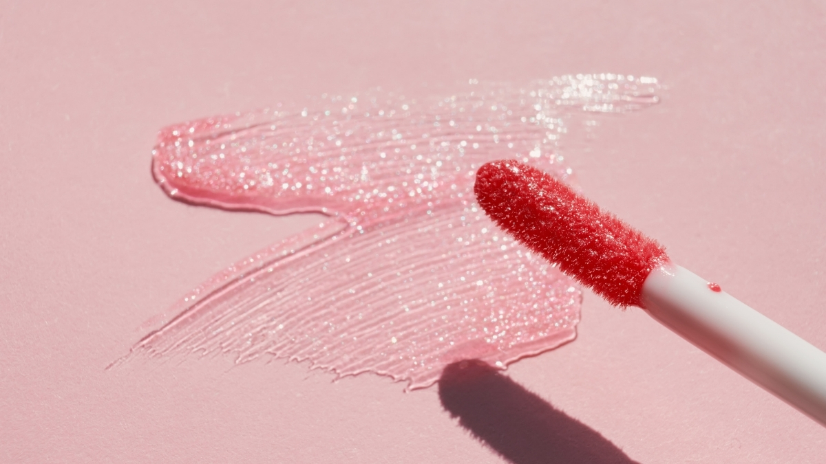 Bu Yaz Çantanızda Olması Gereken 10 Gloss
