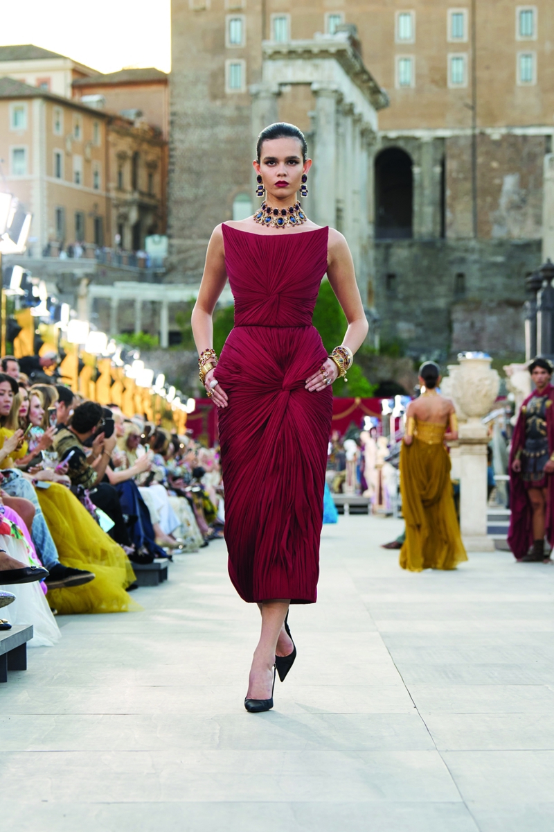 Tarihin Sahnesinde Zanaatkârlık: Dolce&Gabbana Alta Moda Roma'da