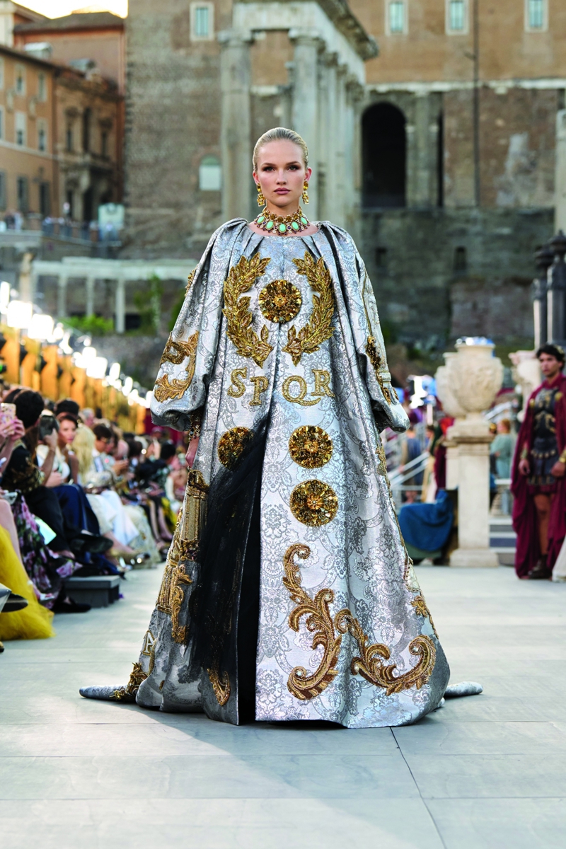 Tarihin Sahnesinde Zanaatkârlık: Dolce&Gabbana Alta Moda Roma'da
