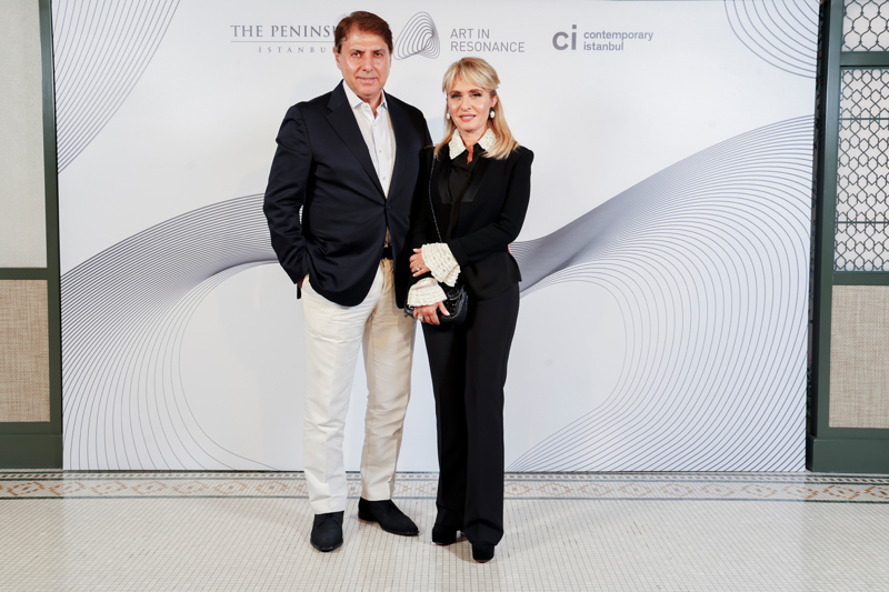 The Peninsula Istanbul, Grimanesa Amorós'un Işık Enstalasyonlarına Ev Sahipliği Yapıyor