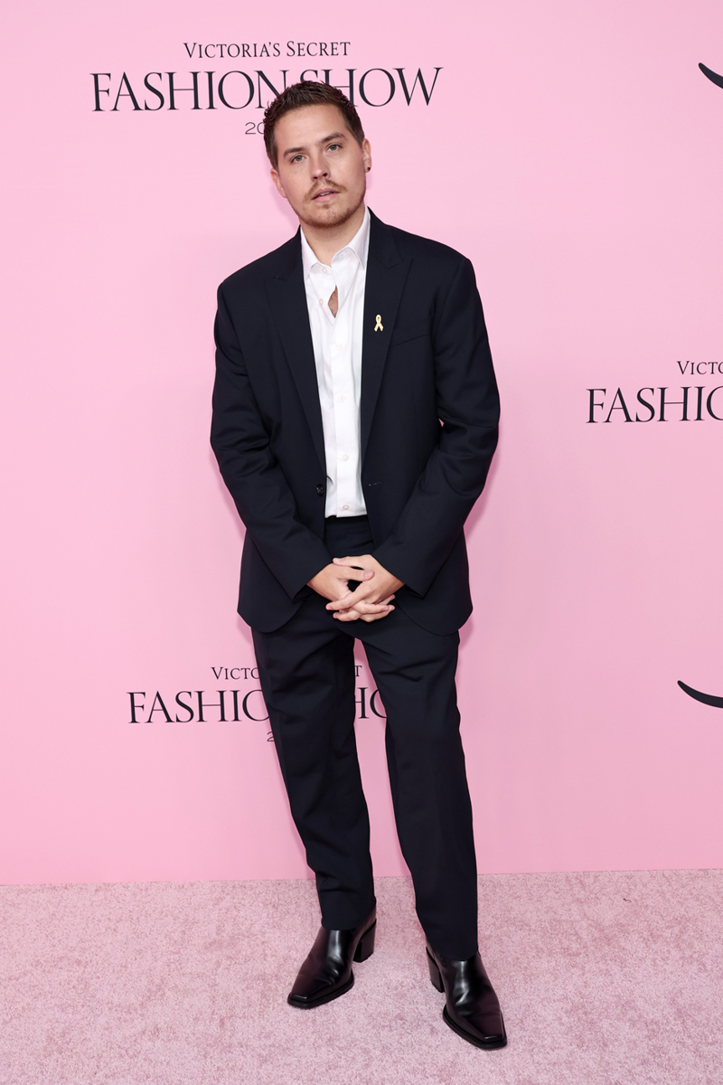 Victoria's Secret Fashion Show 2025: En İyi Pembe Halı Görünümleri