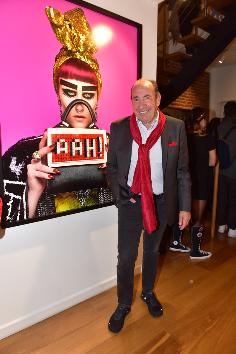Nihat Odabaşı'ndan Gizlenme Temalı Sergi: "No Photo Please"