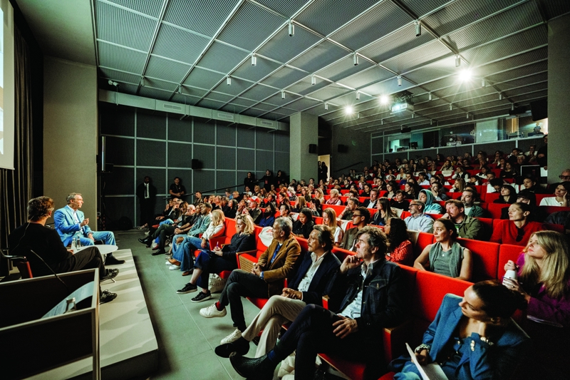 IST.FESTIVAL'de Sanat Dolu Birinci Gün