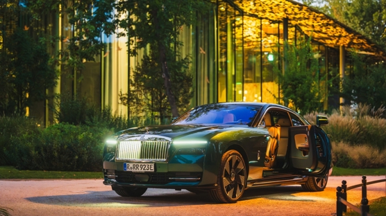 Lüksün Yeni Rotası: Rolls-Royce ile Budapeşte