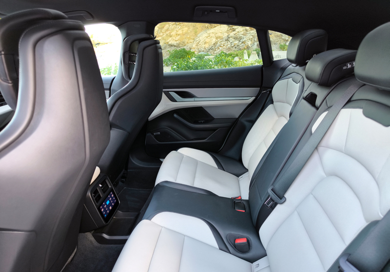 Porsche Taycan 4 Cross Turismo Hakkında Bilmeniz Gereken Herşey