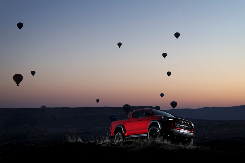 Toyota Hilux GR Sport'un Avrupa Lansmanı Kapadokya'da Gerçekleşti